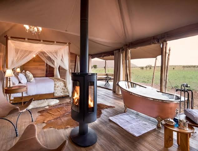 Lake Natron Luxury Outpost Lodge